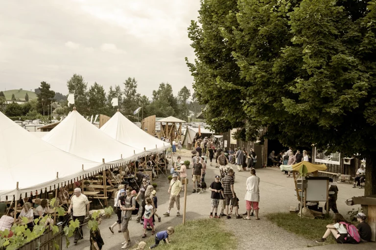 Marché d’artisans historiques